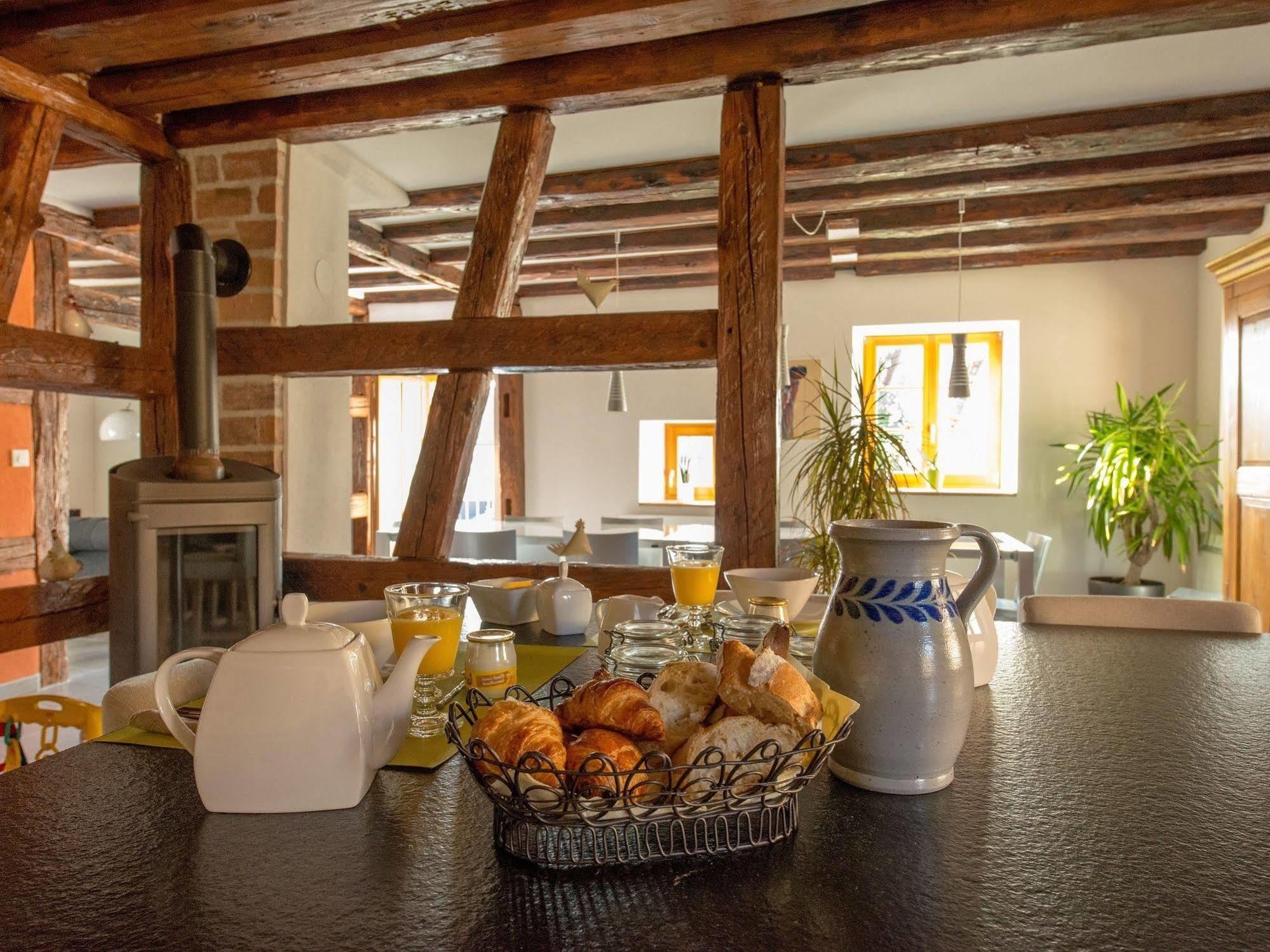 La Maison D'Emilie Pfaffenheim Bagian luar foto
